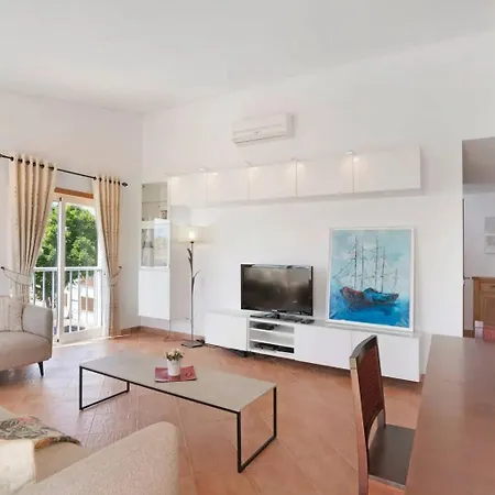 Apartment Clos Des Lyces