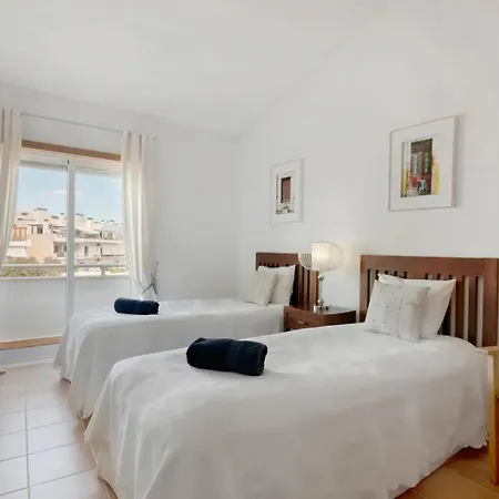 Clos Des Lyces Apartment *